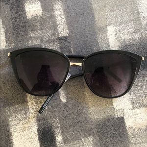 black wide frame sunglasses